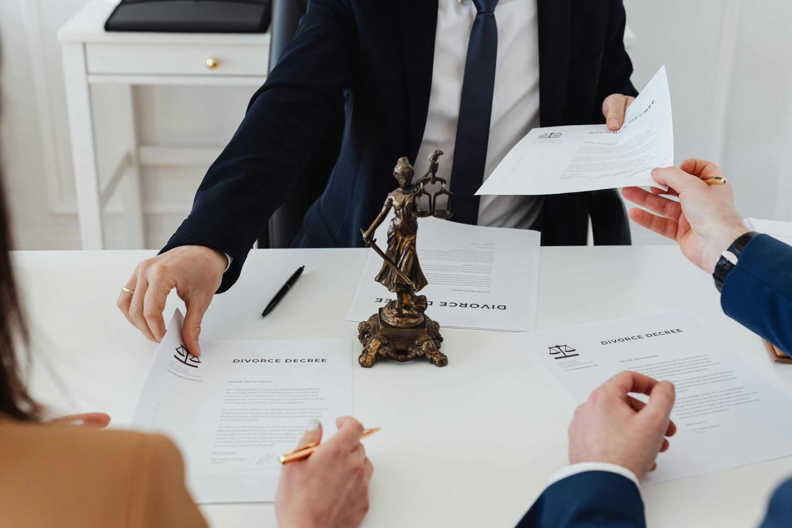 Trámite de Divorcio CDMX y Edomex | Bucio Abogados